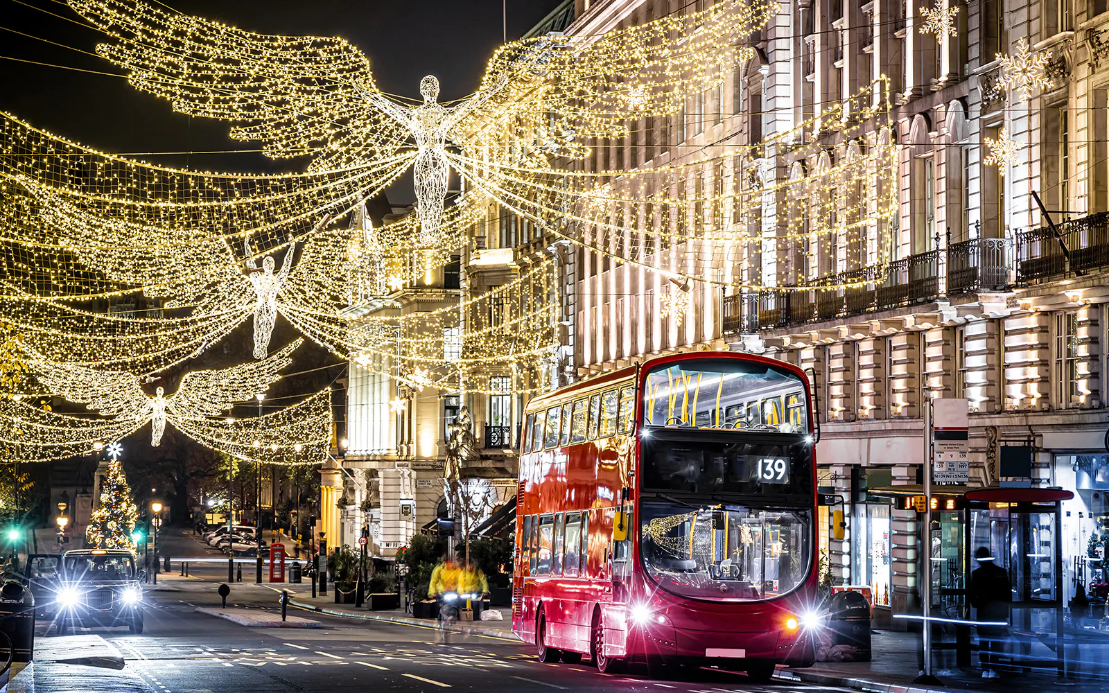 London Christmas Lights Bus Tour | Festive Holiday Experience